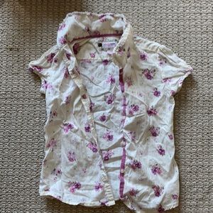 Oshkosh top with floral print